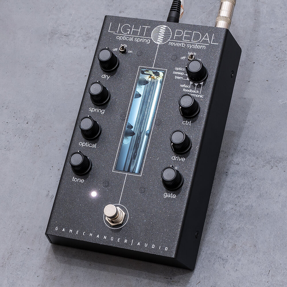 GAMECHANGER AUDIO <br>LIGHT PEDAL