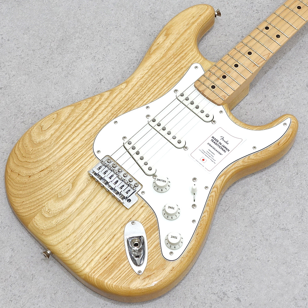 Fender <br>Made in Japan Traditional 70s Stratocaster&#174;